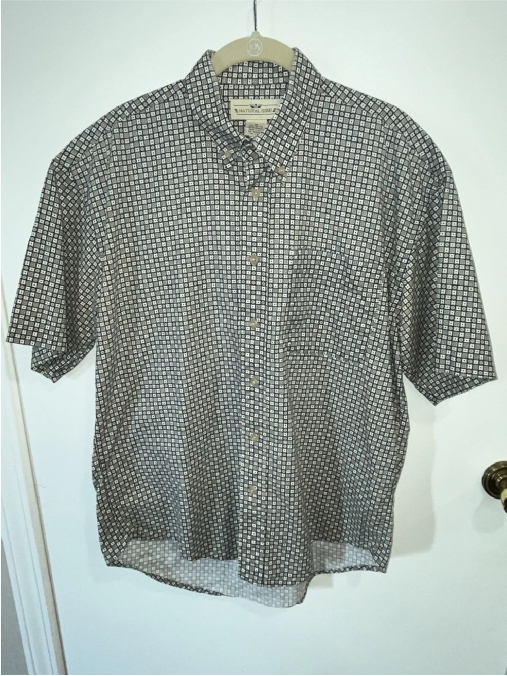 Natural Soul Short-Sleeve Button-Down Shirt in Black & White Geo